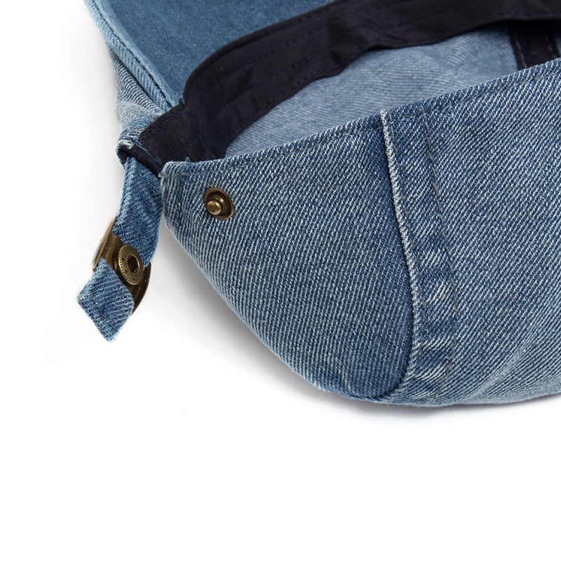 Casquette en denim délavé