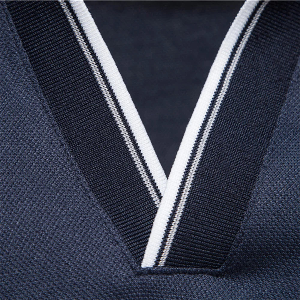 J&M Paris™ | Polo pour Homme à Col en V