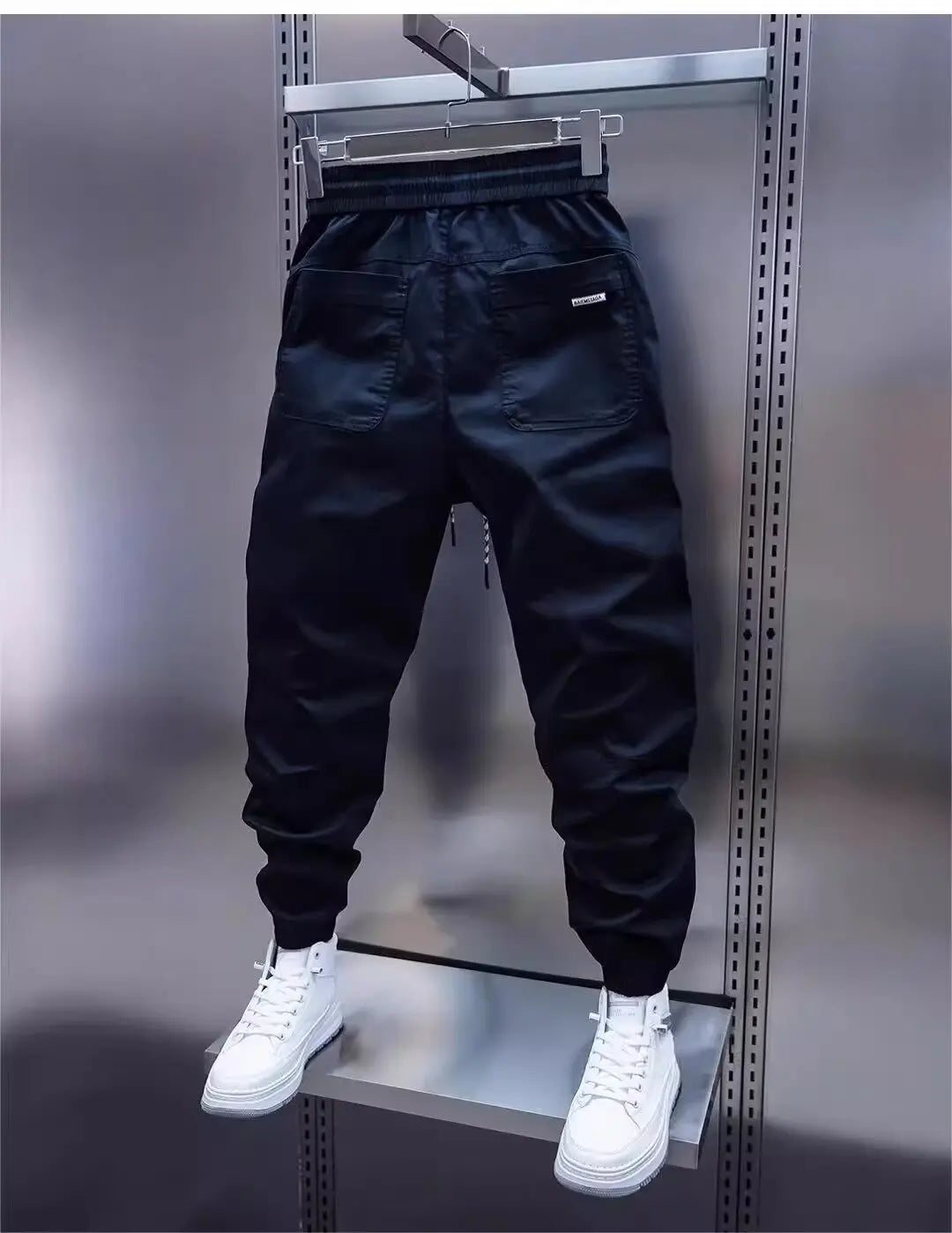 Claude™ | Pantalon Sportif à Détails