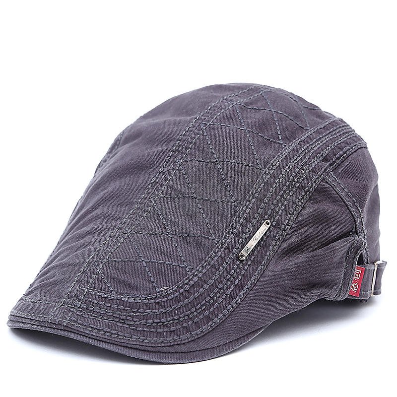 Casquette en cuir matelassé
